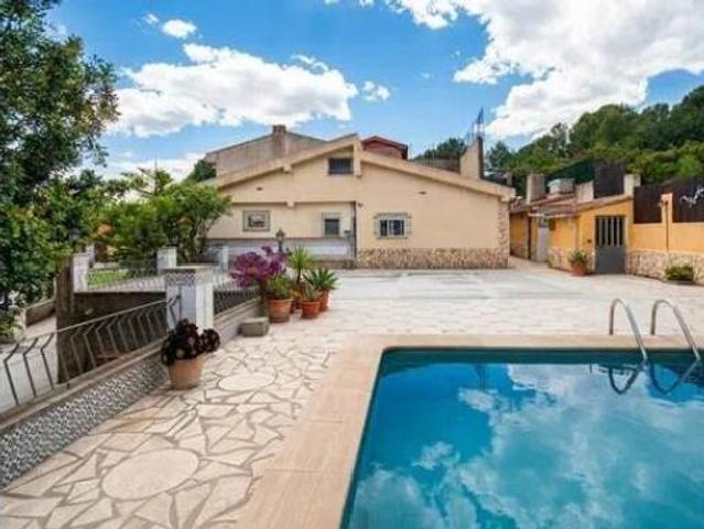Chalet Venta Godelleta, Godelleta