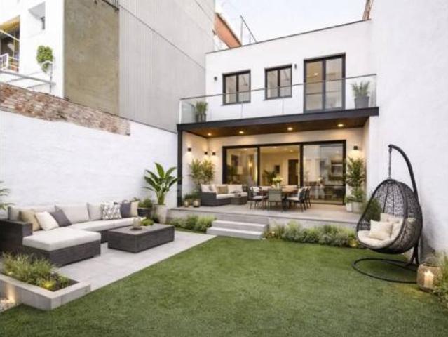 Chalet Venta Gavà, Centre Zona Estació Passeig de Joan Maragall