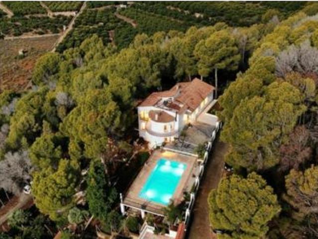 Chalet Venta Gandia, Santa Anna Urbanitzacions