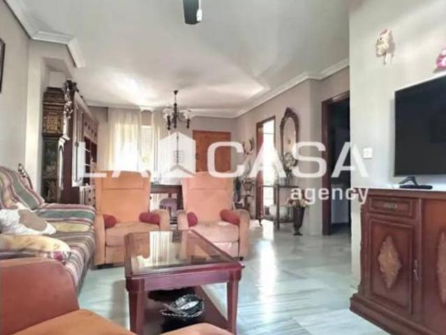 Chalet Venta Gelves, Gelves