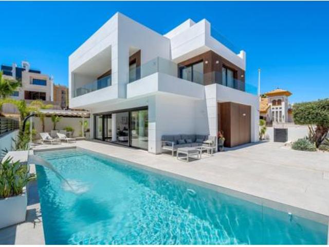 Chalet Venta Guardamar del Segura, Urbanizaciones