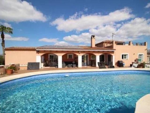 Chalet Venta Dolores, Dolores