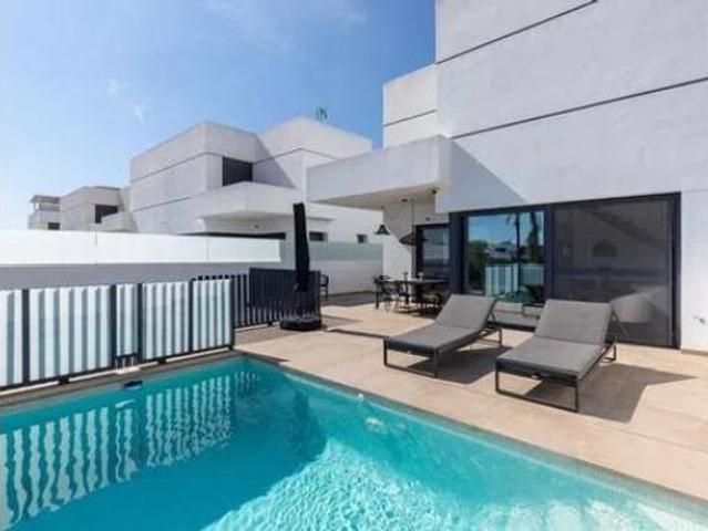 Chalet Venta Dolores, Dolores