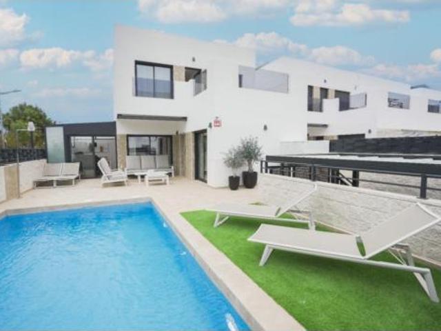 Chalet Venta Dolores, Dolores