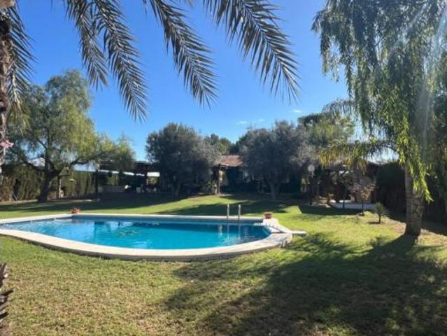 Chalet Venta Dolores, Dolores