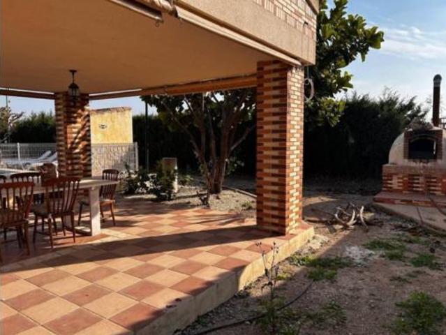 Chalet Venta Dolores, Dolores