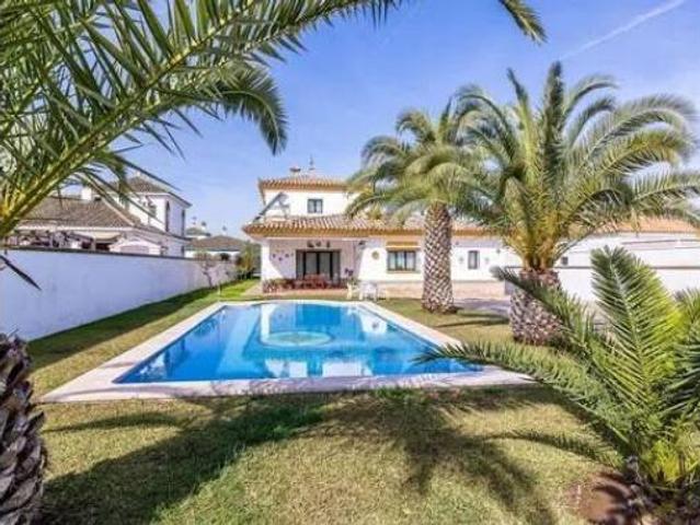Chalet Venta Dos Hermanas, Entrenúcleos