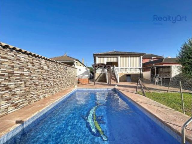 Chalet Venta Dos Hermanas, Los Merinales