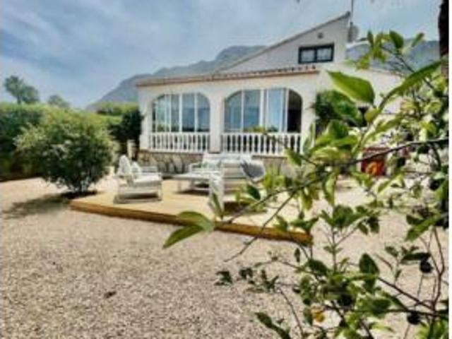 Chalet Venta Dénia, El Montgó