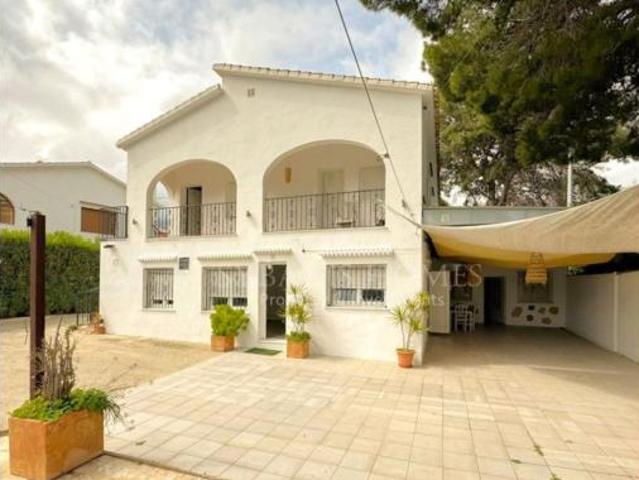 Chalet Venta Dénia, Les Rotes