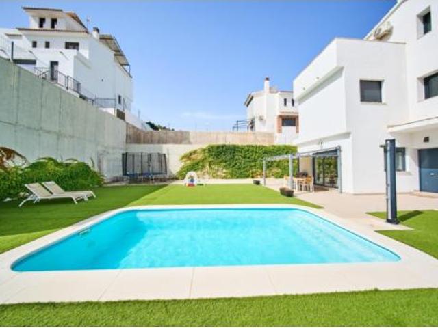Chalet Venta Dílar, Dílar