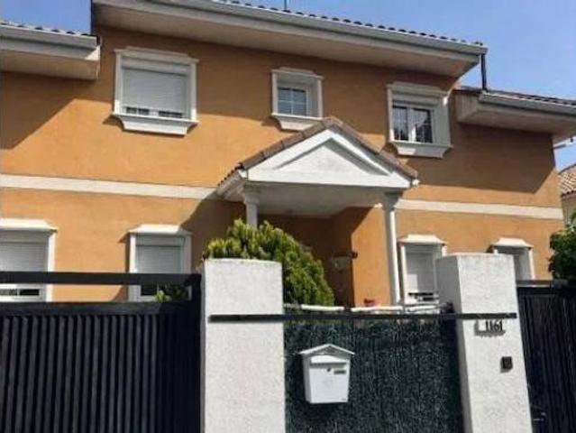 Chalet Venta El Casar, El Casar