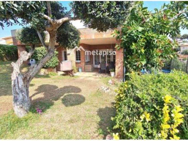 Chalet Venta El Vendrell, Coma ruga El Francàs