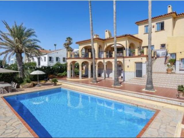 Chalet Venta Estepona, Centro