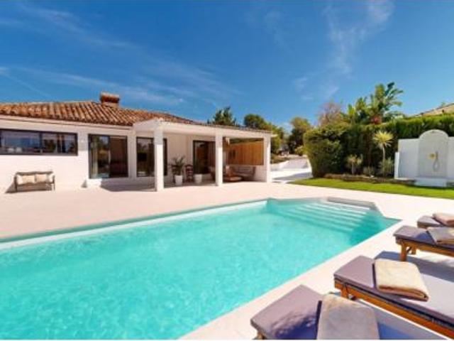 Chalet Venta Estepona, Centro