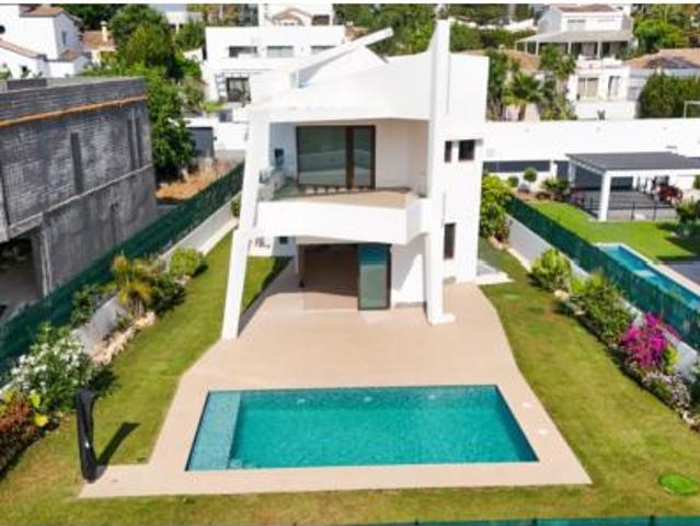 Chalet Venta Estepona, El Paraíso Atalaya Benamara