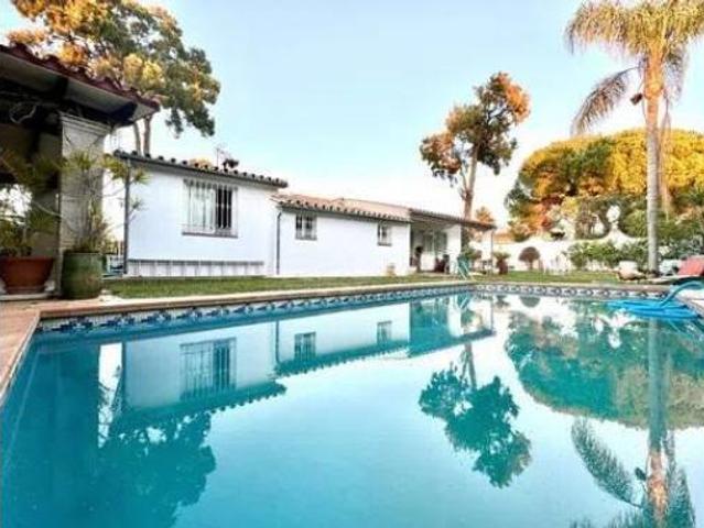 Chalet Venta Estepona, El Paraíso Atalaya Benamara