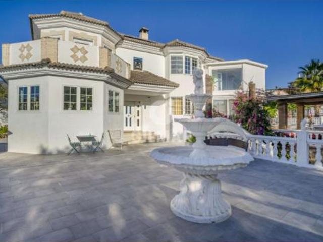 Chalet Venta Estepona, Seghers