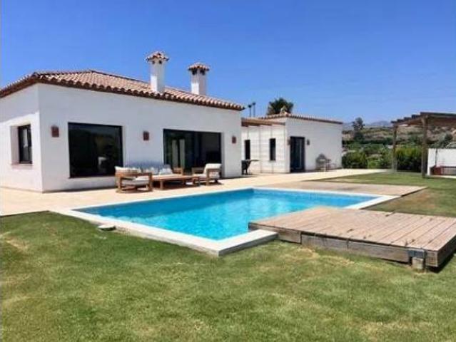 Chalet Venta Estepona, Selwo
