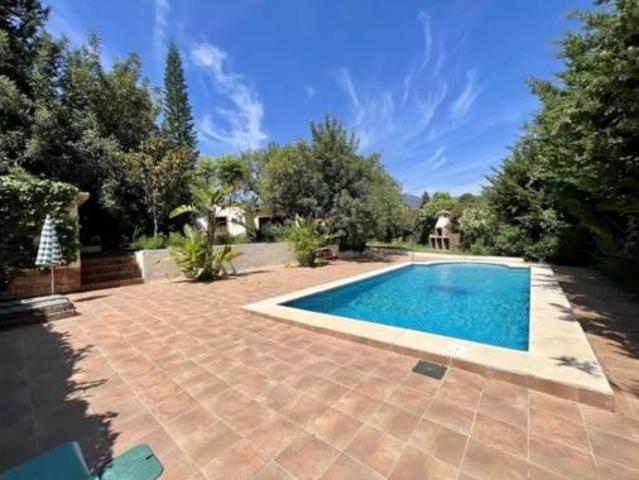 Chalet Venta Estepona, Selwo