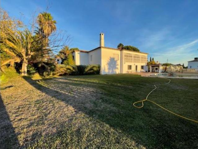 Chalet Venta Estepona, Selwo