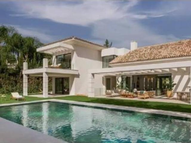 Chalet Venta Estepona, Selwo