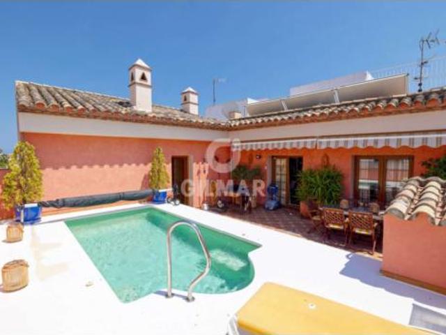 Chalet Venta Estepona, Parque Central