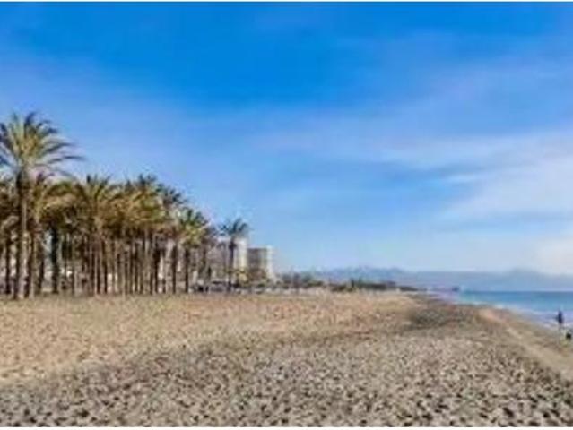Chalet Venta Estepona, Parque Central
