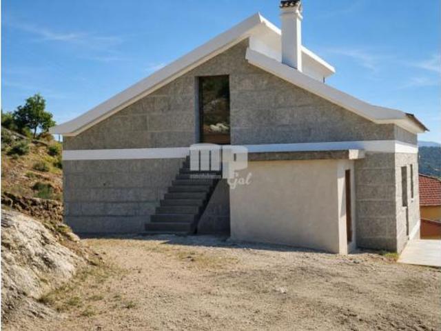 Chalet Venta Fornelos de Montes, Traspielas Resto Parroquia