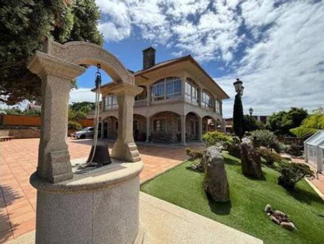 Chalet Venta Ferrol, Parroquias