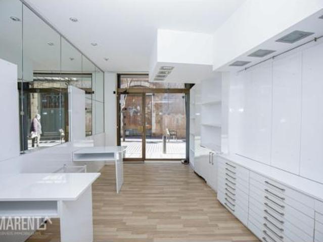 Chalet Venta Figueres, Centre