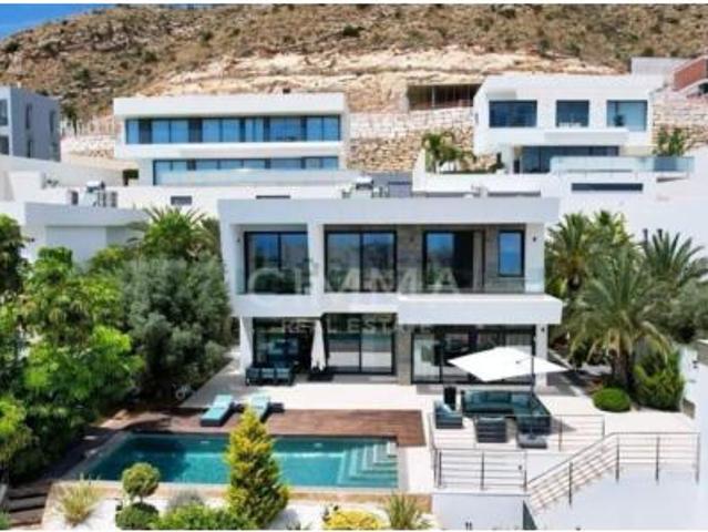 Chalet Venta Finestrat, Urbanización Golf Bahía