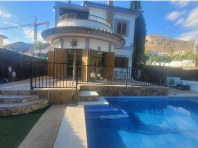 Chalet Venta Finestrat, Urbanización Golf Bahía