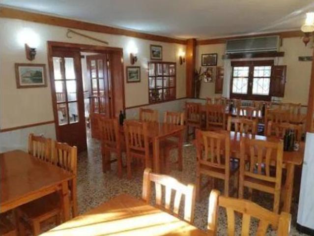 Chalet Venta Flix, Flix