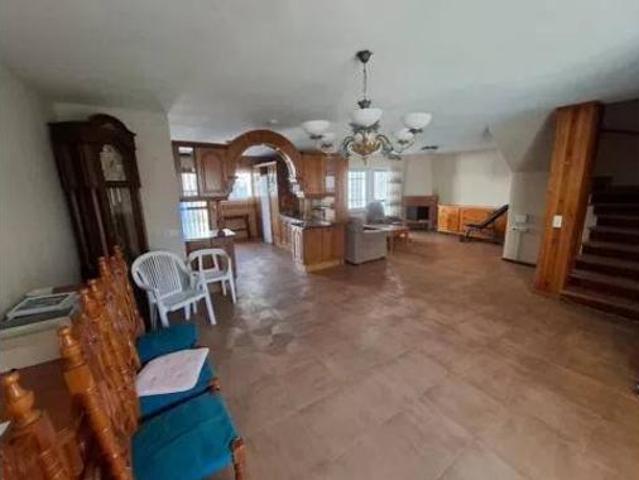 Chalet Venta Fuengirola, Pueblo López