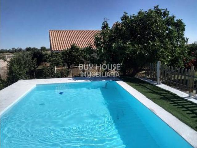 Chalet Venta Illescas, Zona de la Estación Cruz Roja
