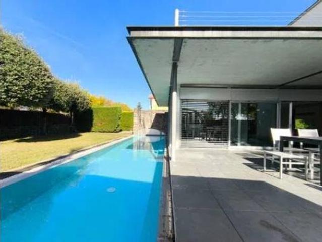Chalet Venta Iza Itza, Iza Itza