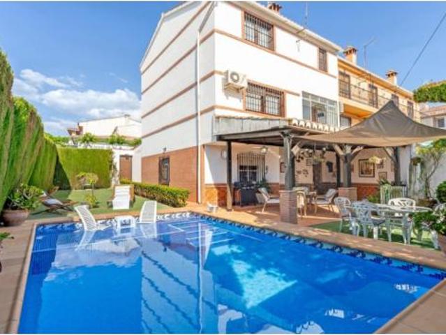 Chalet Venta Jun, Jun