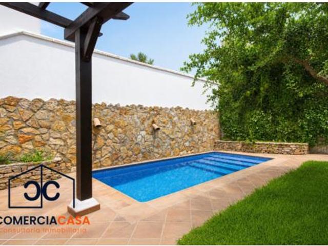 Chalet Venta Jun, Jun