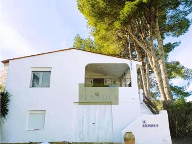 Chalet Venta Ontinyent, Llombo