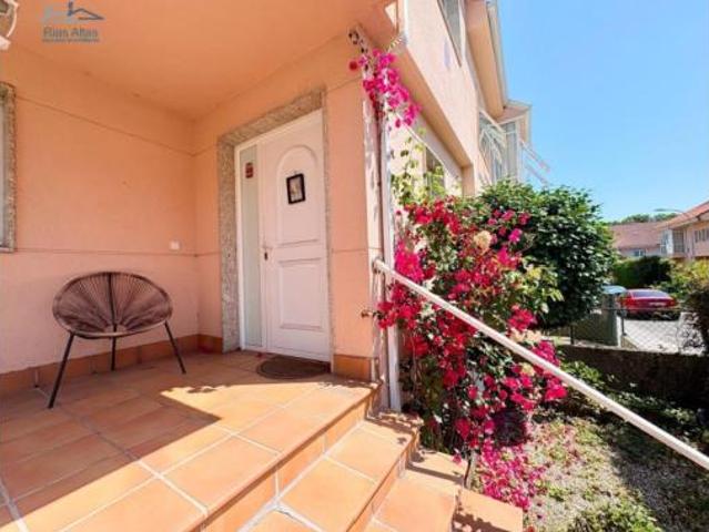 Chalet Venta Oleiros, Iñás