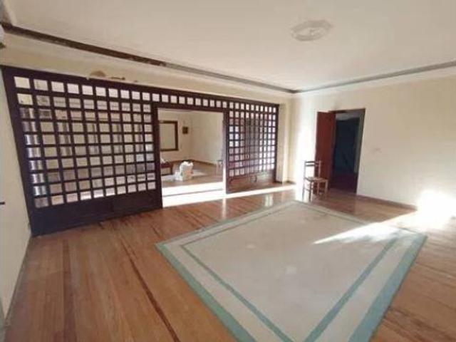 Chalet Venta Oleiros, Nós