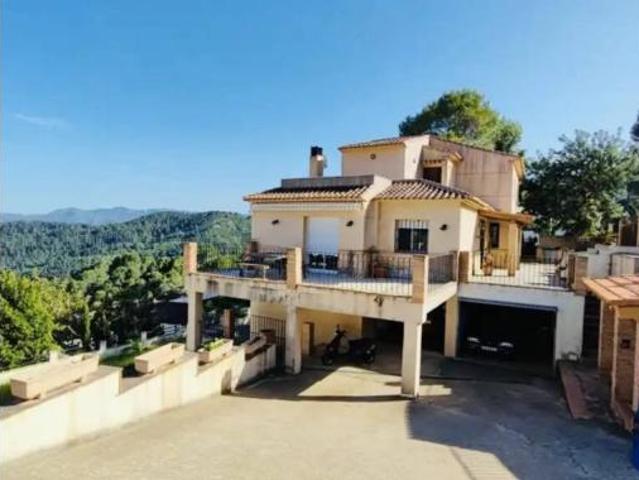 Chalet Venta Oliva, Oliva