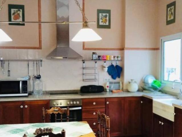 Chalet Venta Oliva, Oliva