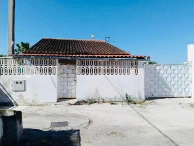 Chalet Venta Oliva, Oliva