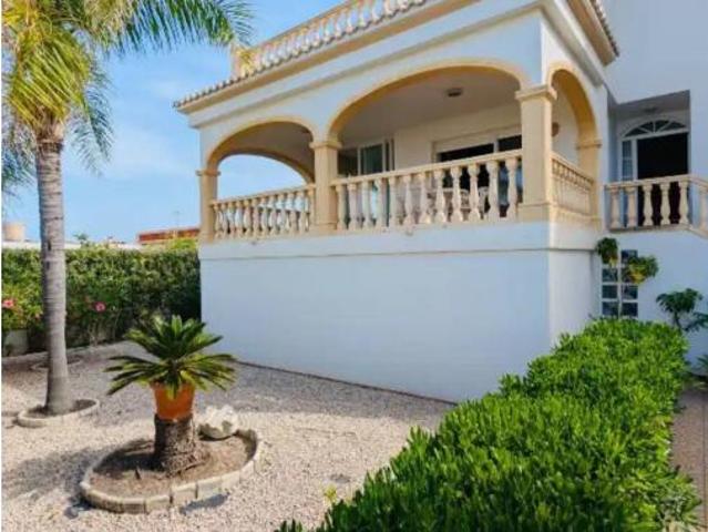 Chalet Venta Oliva, Oliva
