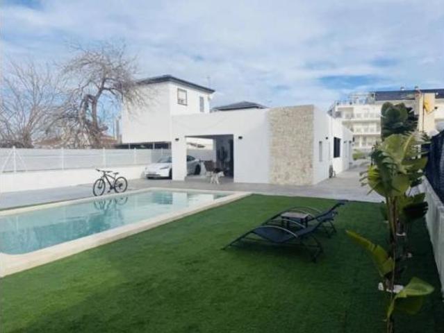 Chalet Venta Oliva, Oliva