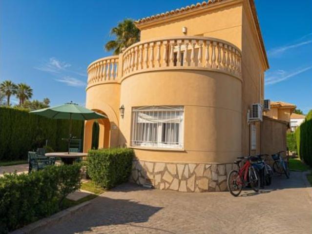 Chalet Venta Oliva, Oliva Nova