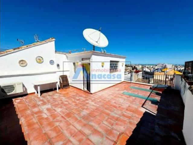 Chalet Venta Oliva, Nucli Urbà