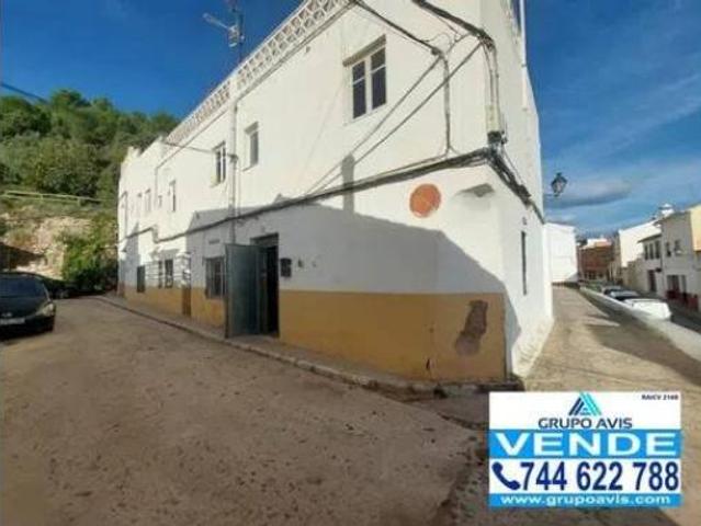 Chalet Venta Oliva, Nucli Urbà